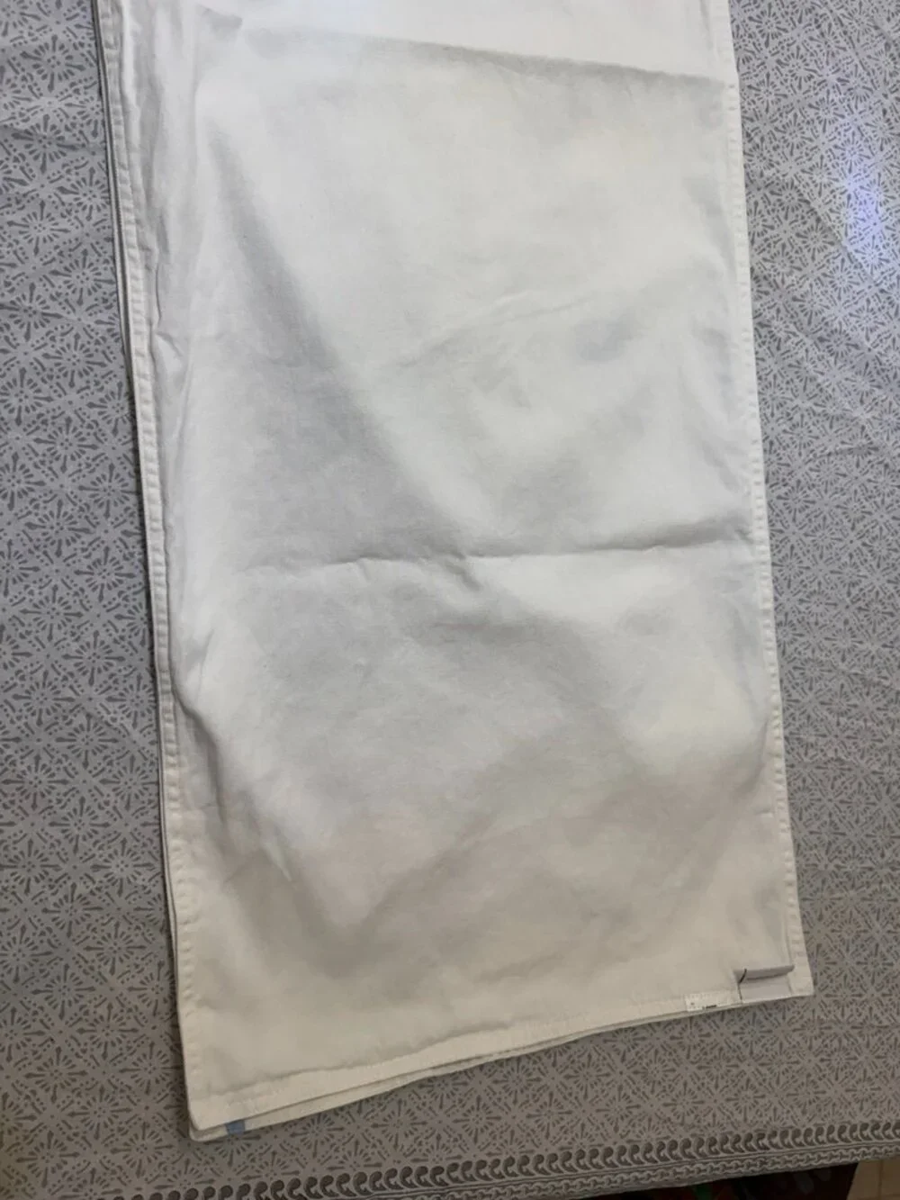 Williams Sonoma Easter Bunny Table Runner 16x100